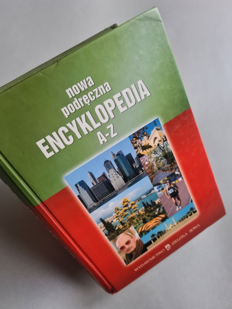 "Nowa podręczna encyklopedia A-Z"
