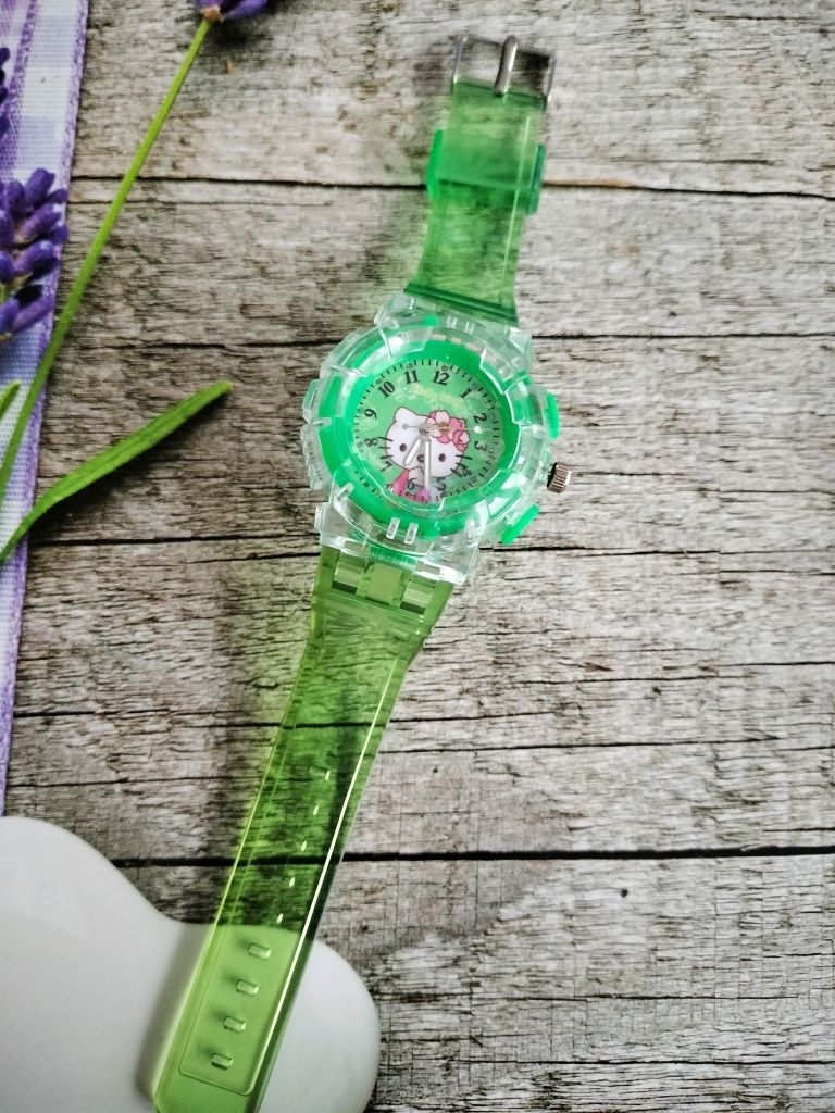Zegarek dziecięcy Hello Kitty