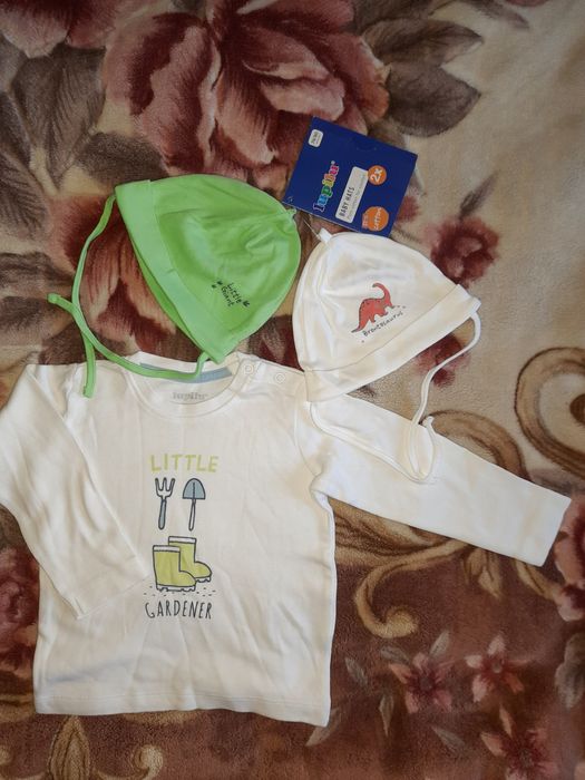 Koszulka i czapeczki rozm. 74/80