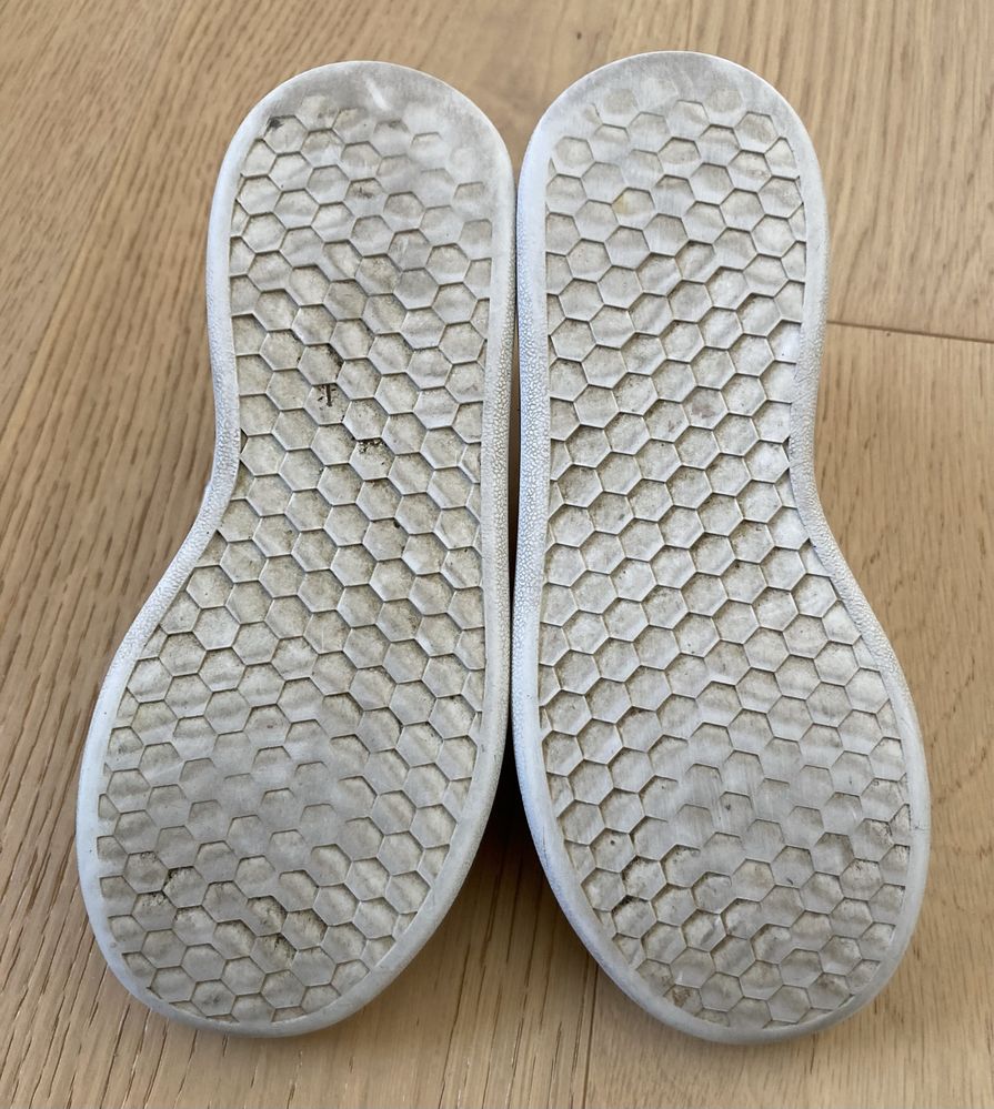 Buty dziewczęce białe sportowe Adidas 31