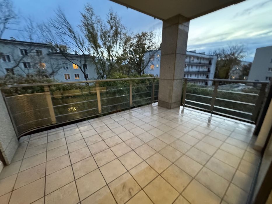 Apartament przy Łazienkach Królewskich - 2 sypianie, salon, 2 łazienki
