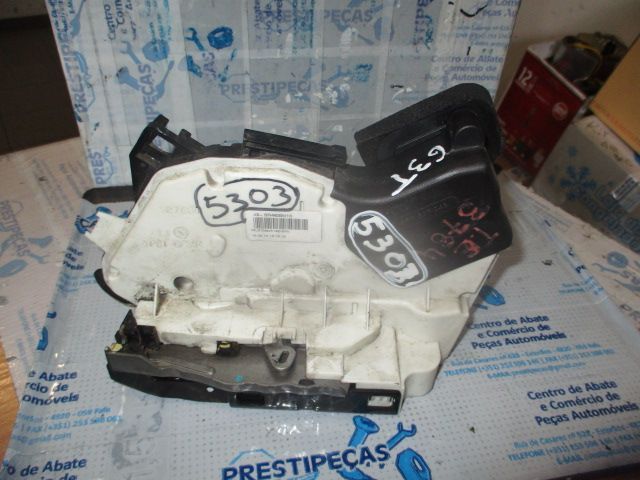 Fecho 6R4839015 VW POLO 5 6R FASE 1 2012 1.6TDI 90CV 5P CINZA ESCURO TESQ 7 PINOS VW POLO 5 6R 2012 1.2TDI 75CV 5P CINZA TE