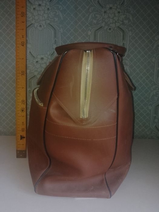 Продається портфель і сумка.