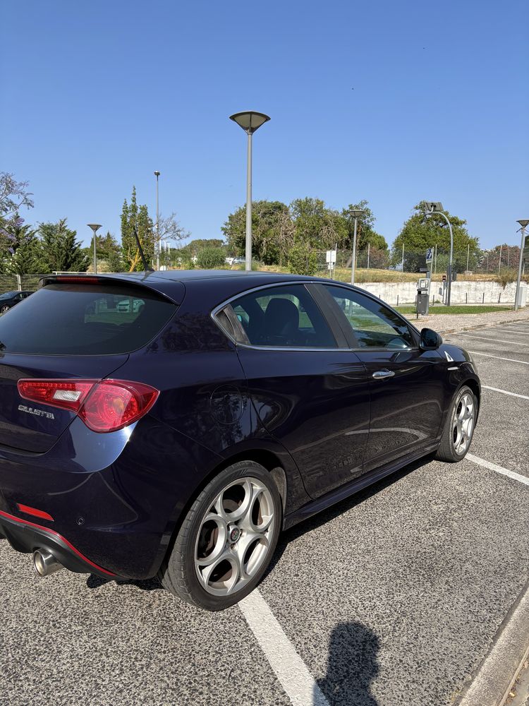 [Oprtunidade] Alfa Romeo Giulietta || 1.6JTDm2 105 cv