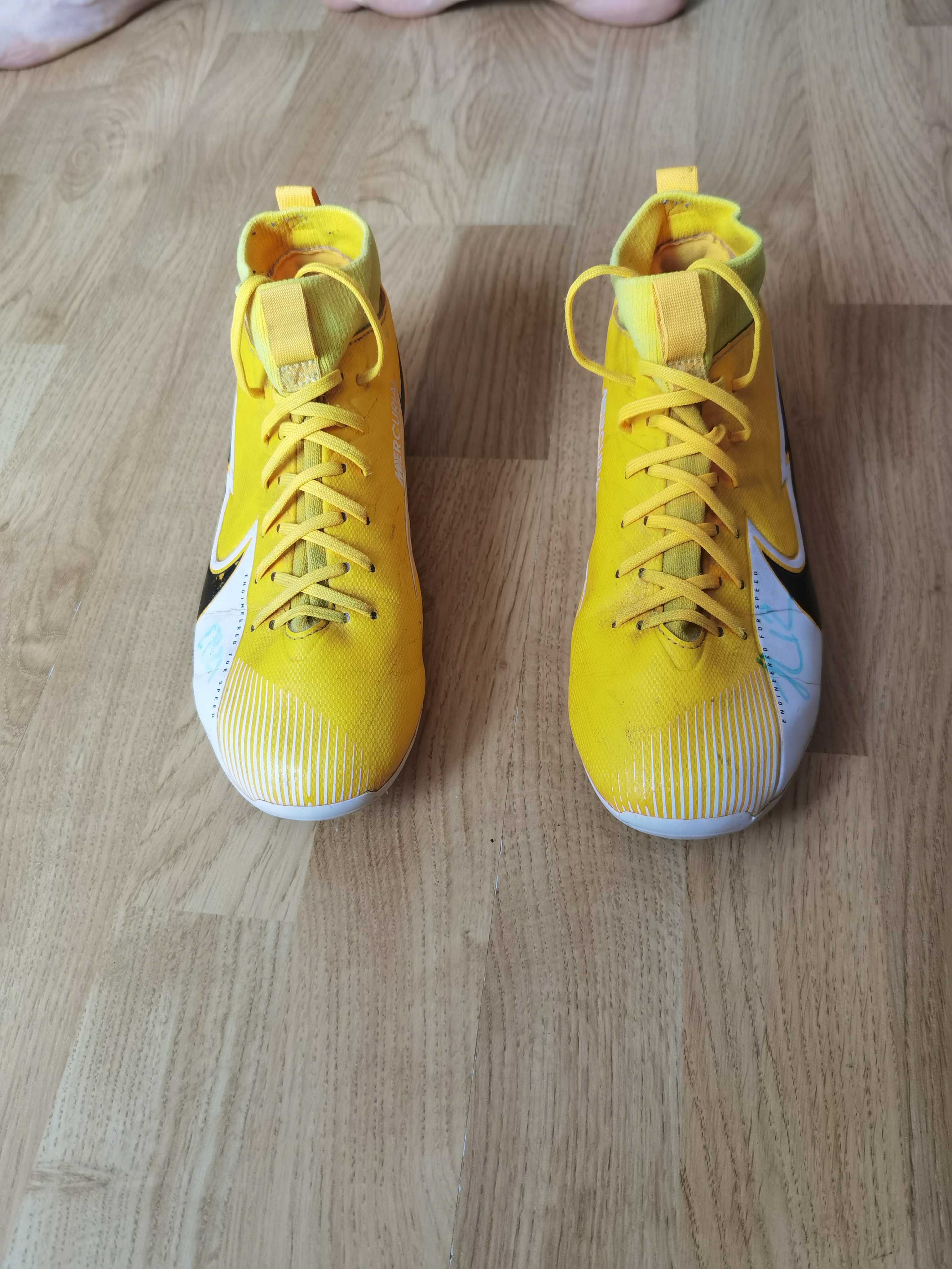 korki NIKE Superfly 7 Academy  rozmiar 37.5