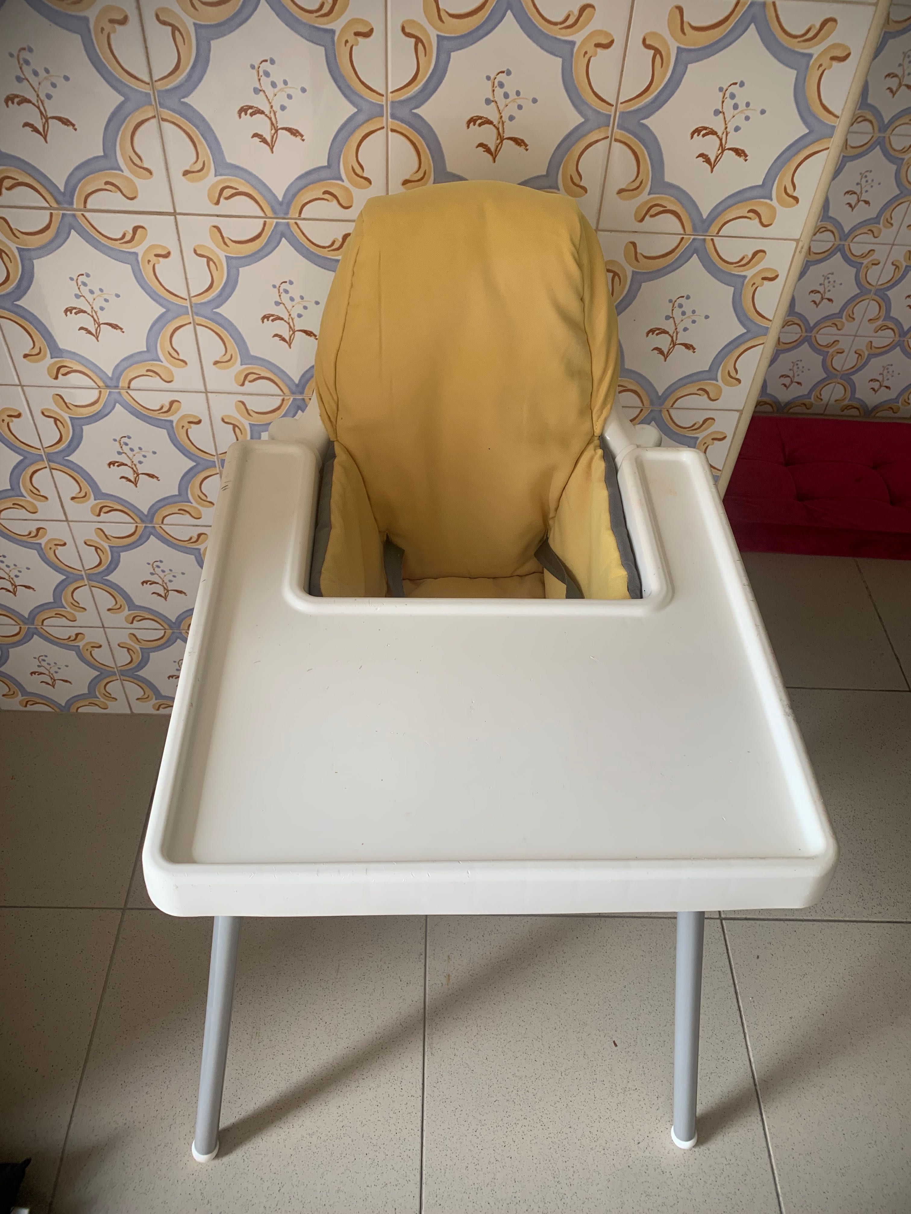 cadeira de alimentação