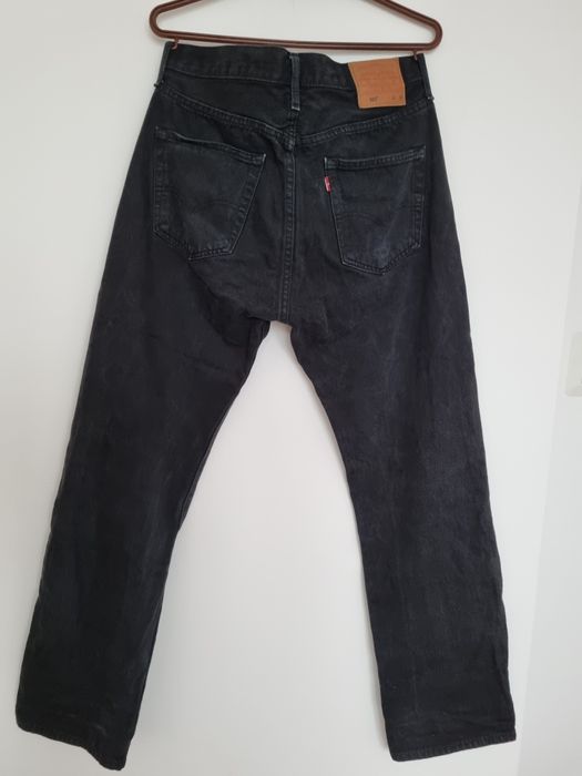Jeansy męskie Levi's 501 - spodnie jeansowe - rozm. W 34 T 32
Sugeruję
