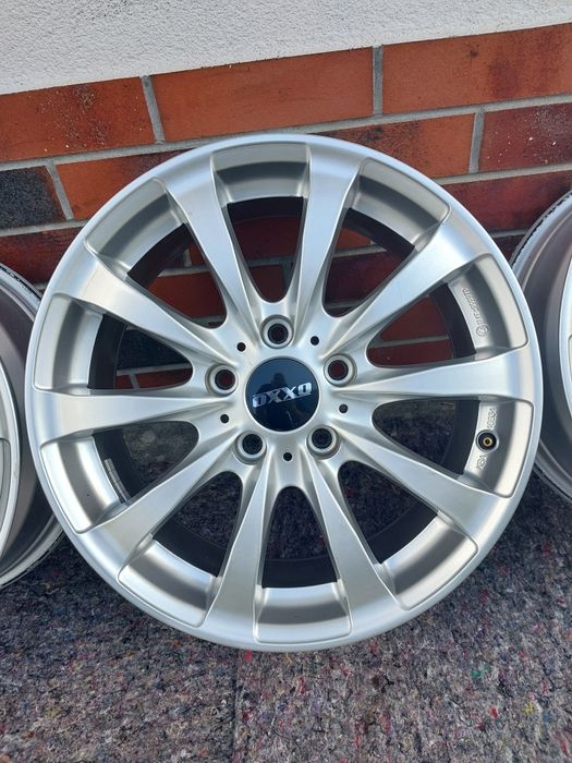 Felgi 17 OXXO 5x120 7,5x17 et43 72,6 super stan,  jak nowe