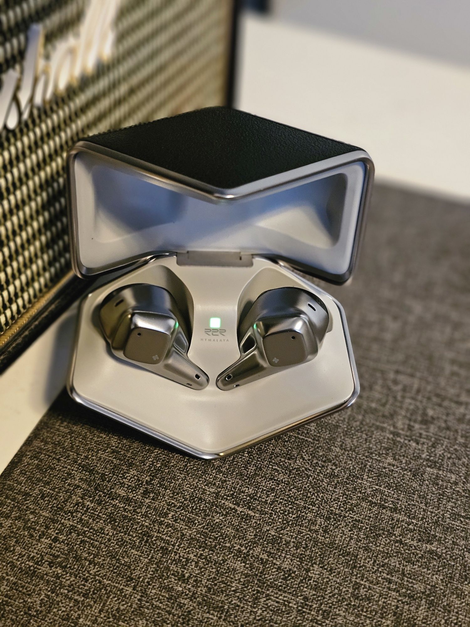 Słuchawki TWS Hifiman Svanar (DAC Himalaya R2R), ANC, LDAC