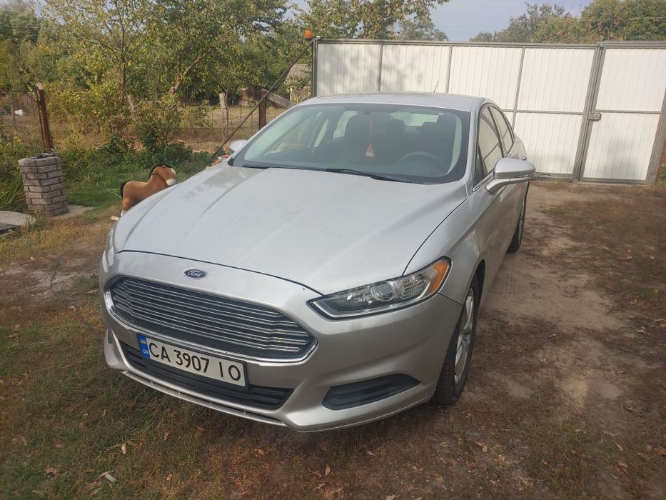 Продам Ford fusion usa