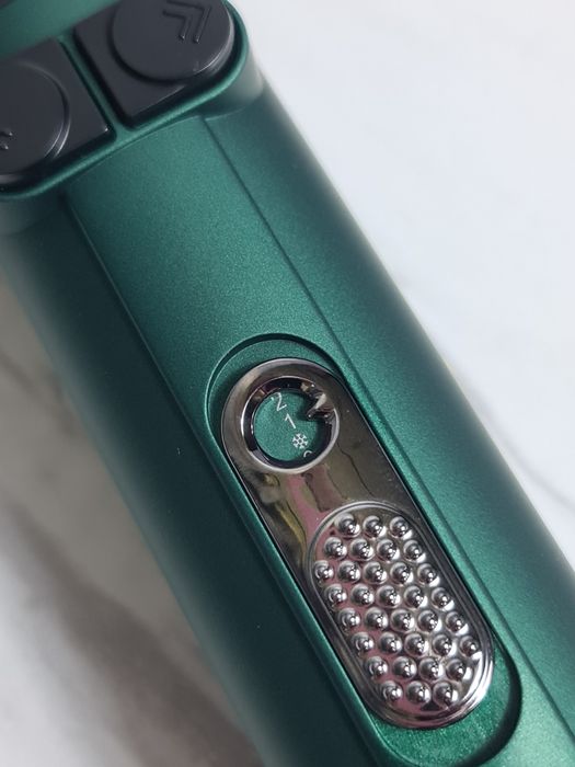 Фен-щетка для сушки и укладки волос  1200W