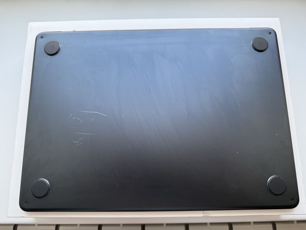 Apple MacBook Air 13 m2/8gb/256 93%