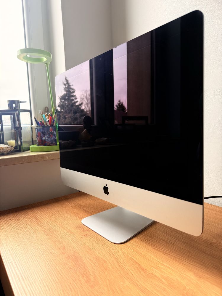 Imac apple 21,5 cala
