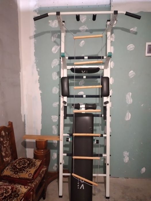 Продажа шведської стінки