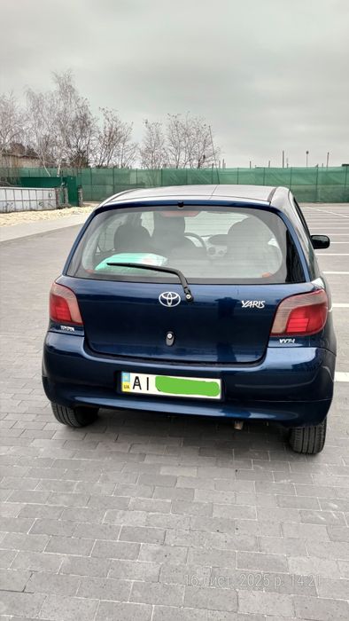 Toyota Yaris Тойота Яріс