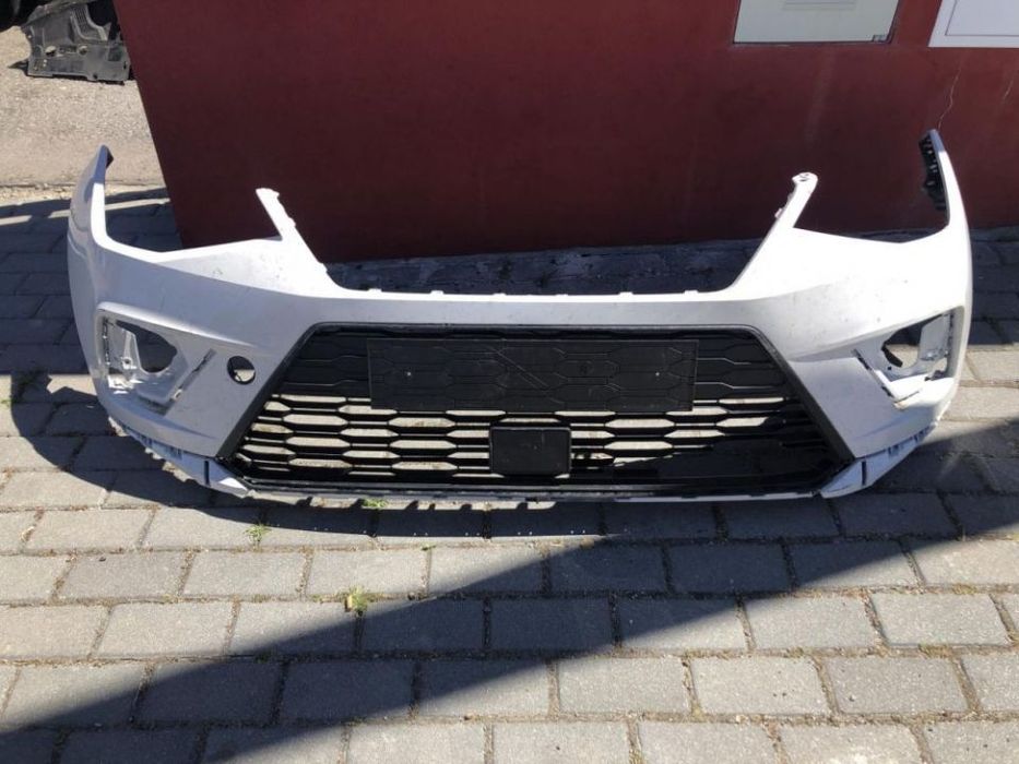 Parachoque seat arona