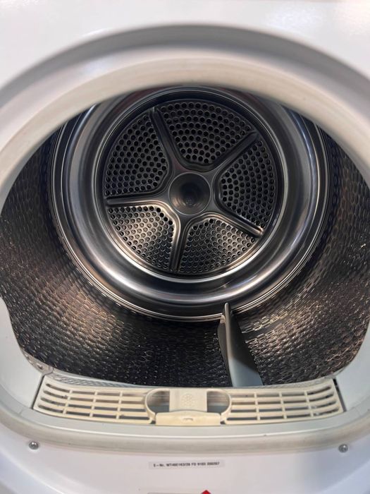 Сушильна машина Siemens WT46E1K2/28