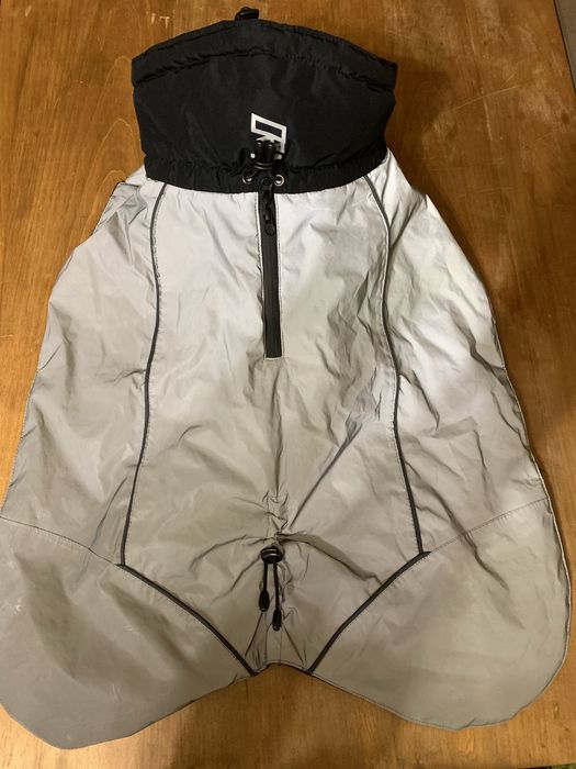 Зимовий одяг для середнього або великого песика