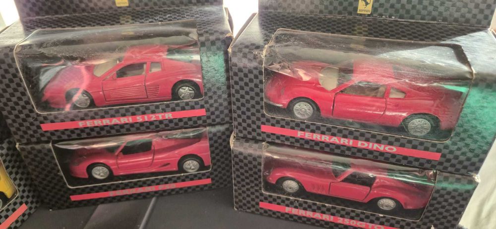 Miniaturas Carros 1:24 Ferrari