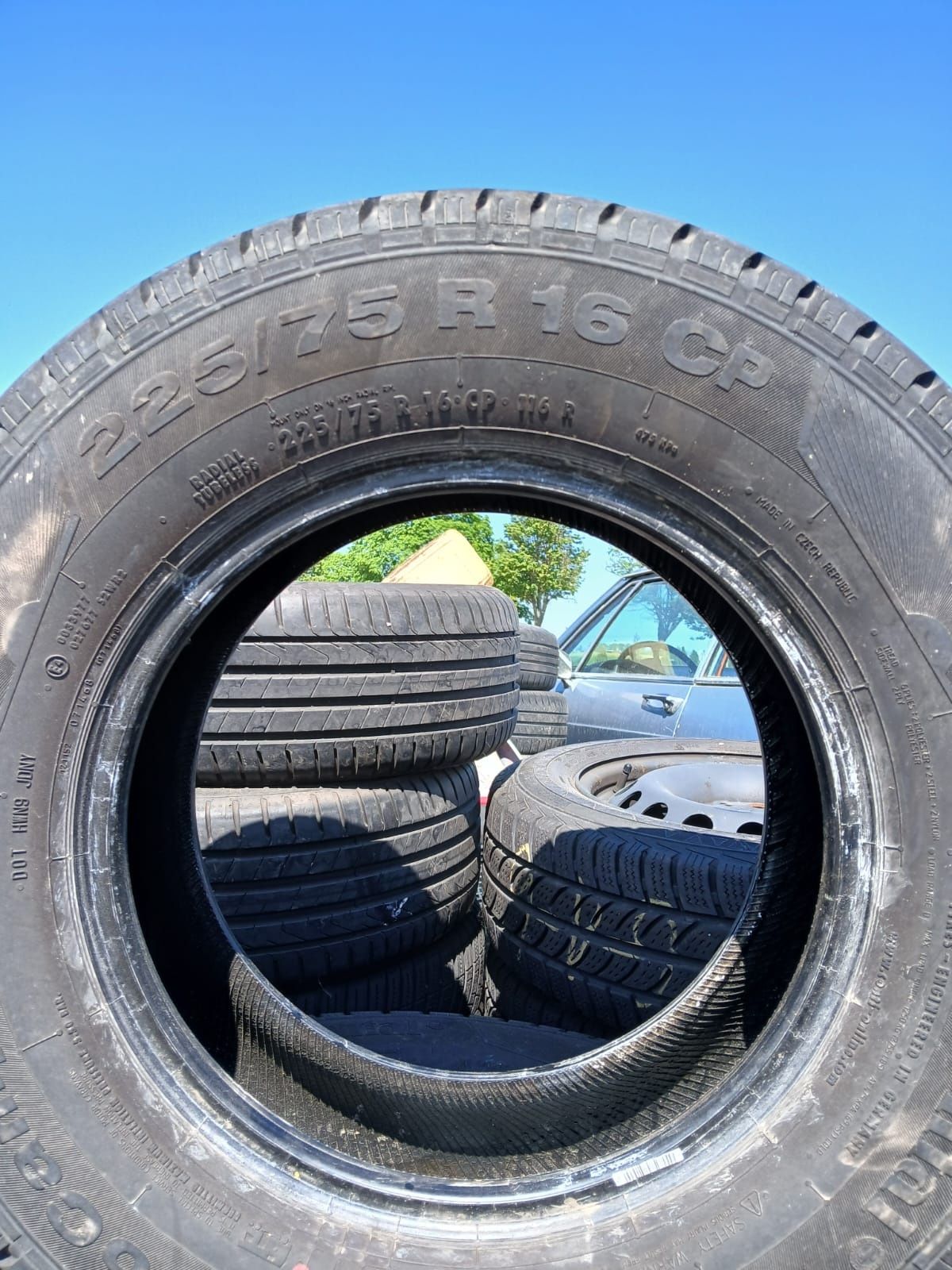 Opony Continental 225/75 R16 CP