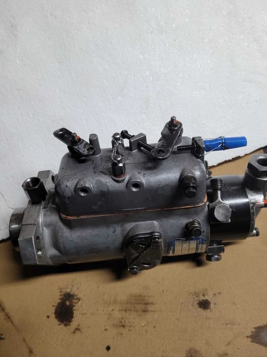 POMPA WTRYSKOWA 4p  4.248 perkins