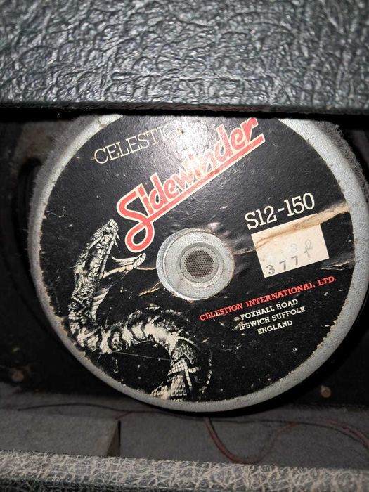 Amplificador Guitarra Marshall Transístores Modelo 5275 75W Celestion