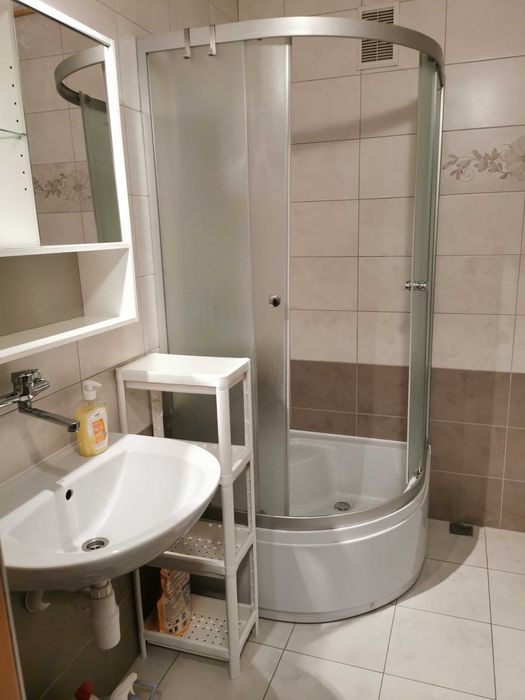 Pokój dla kobiety, Traugutta, centrum.