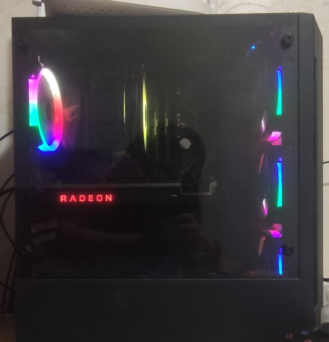 Ігровий комп'ютер без накопичувачів