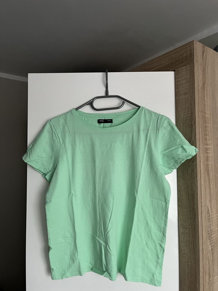 Miętowy t-shirt damski bluzka z krótkim rękaw