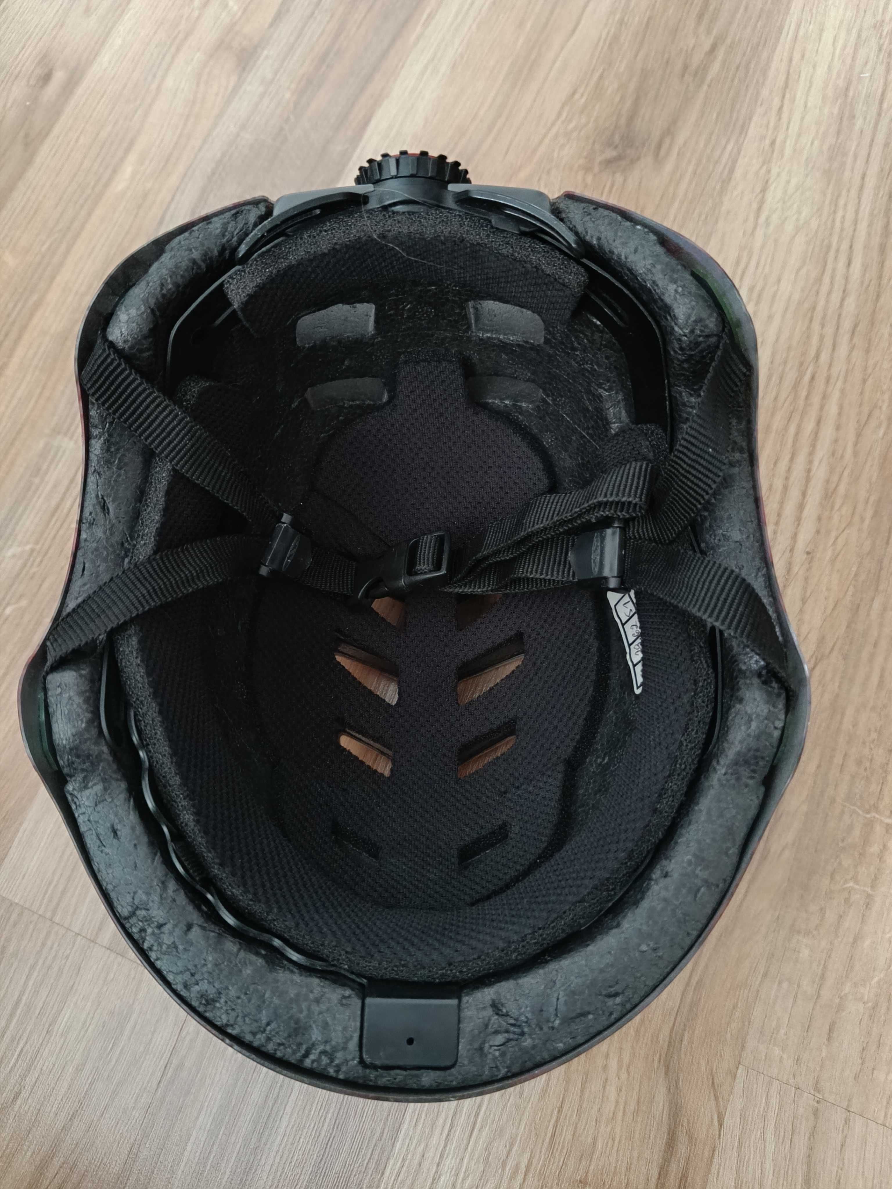 Kask w kotki 49/53