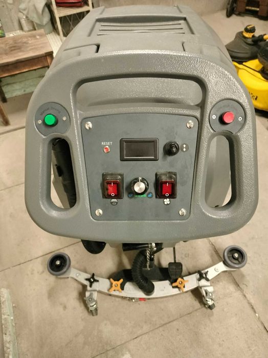 Szorowarka - Akumulatorowa