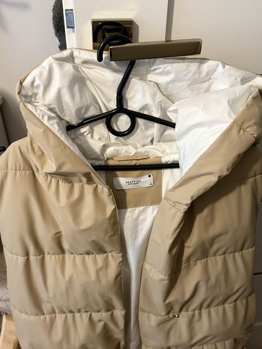 Kamizelka beżowa Reserved