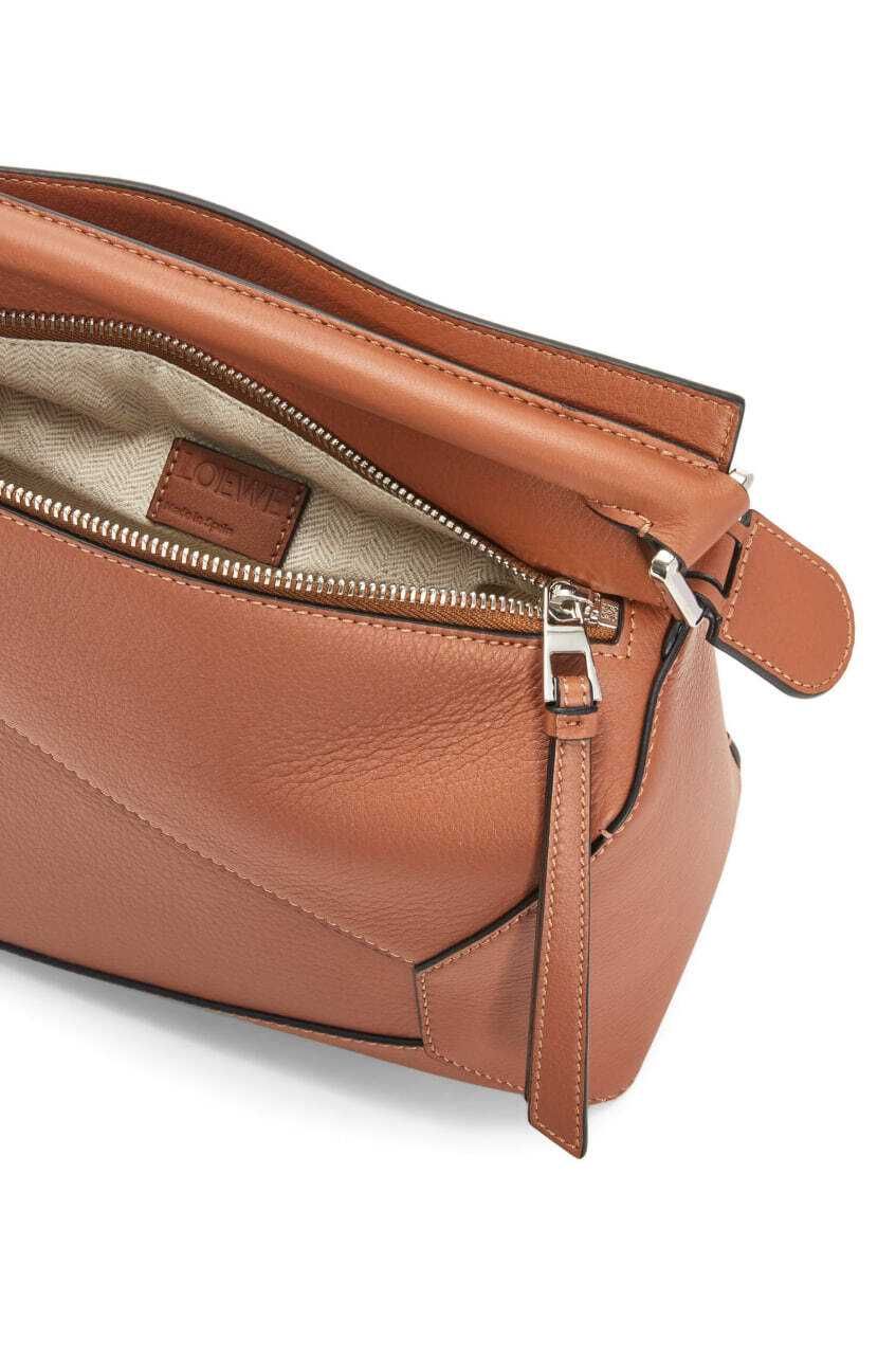 Сумка Small Puzzle Bag Classic Calfskin Tan