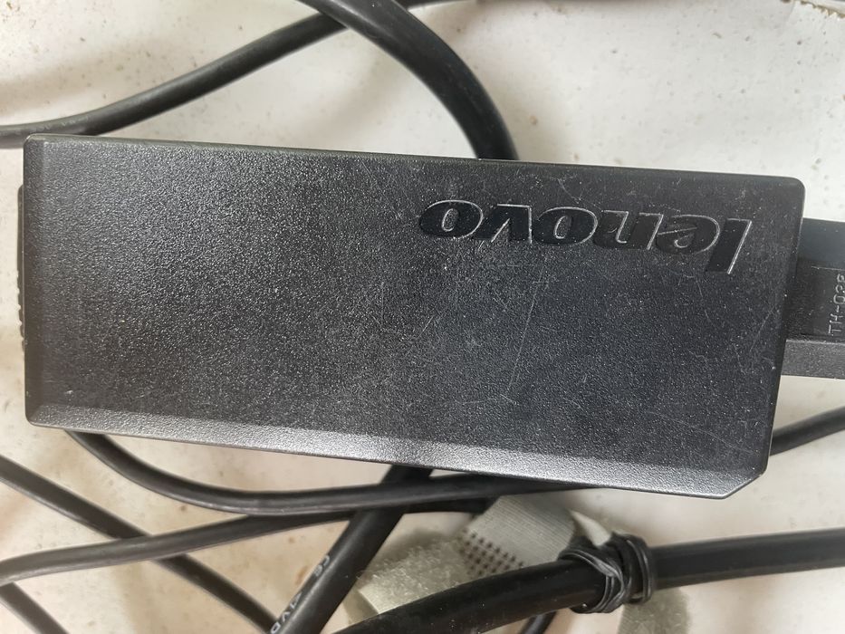 Carregador lenovo original 20V