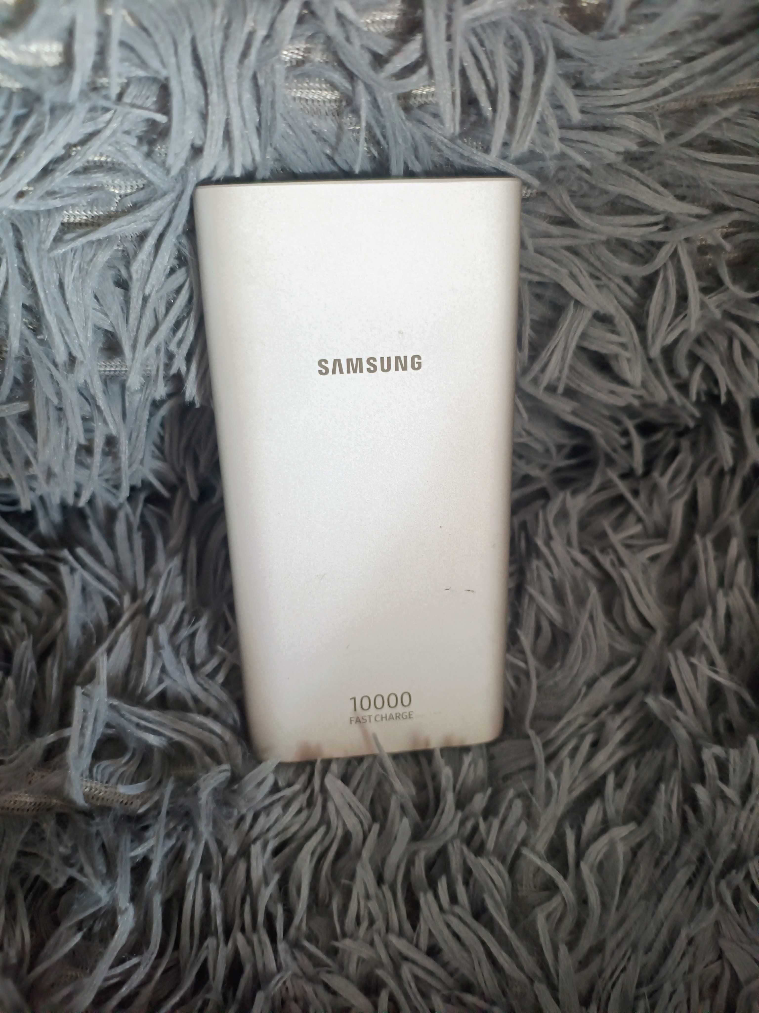 Tablet 8 Kruger Matz etui mega zestaw