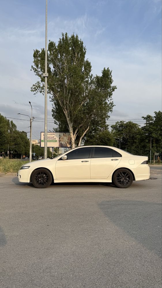 Honda accord 7 type s