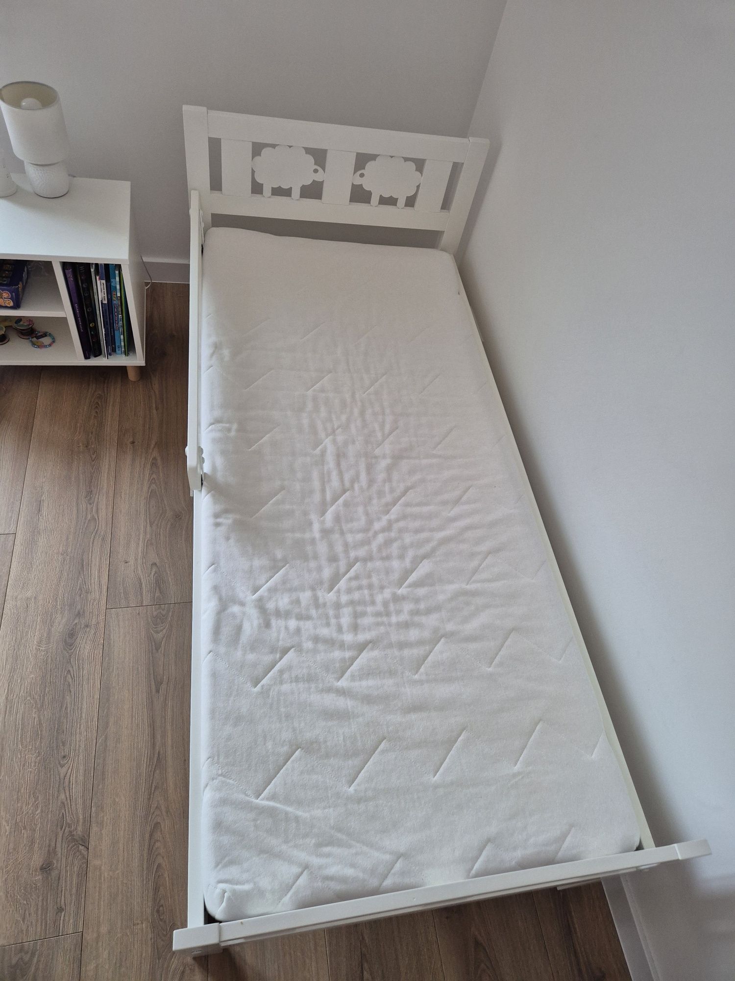 Łóżeczko dziecięce 70x160 Knitter IKEA z materacem, stan bdb.