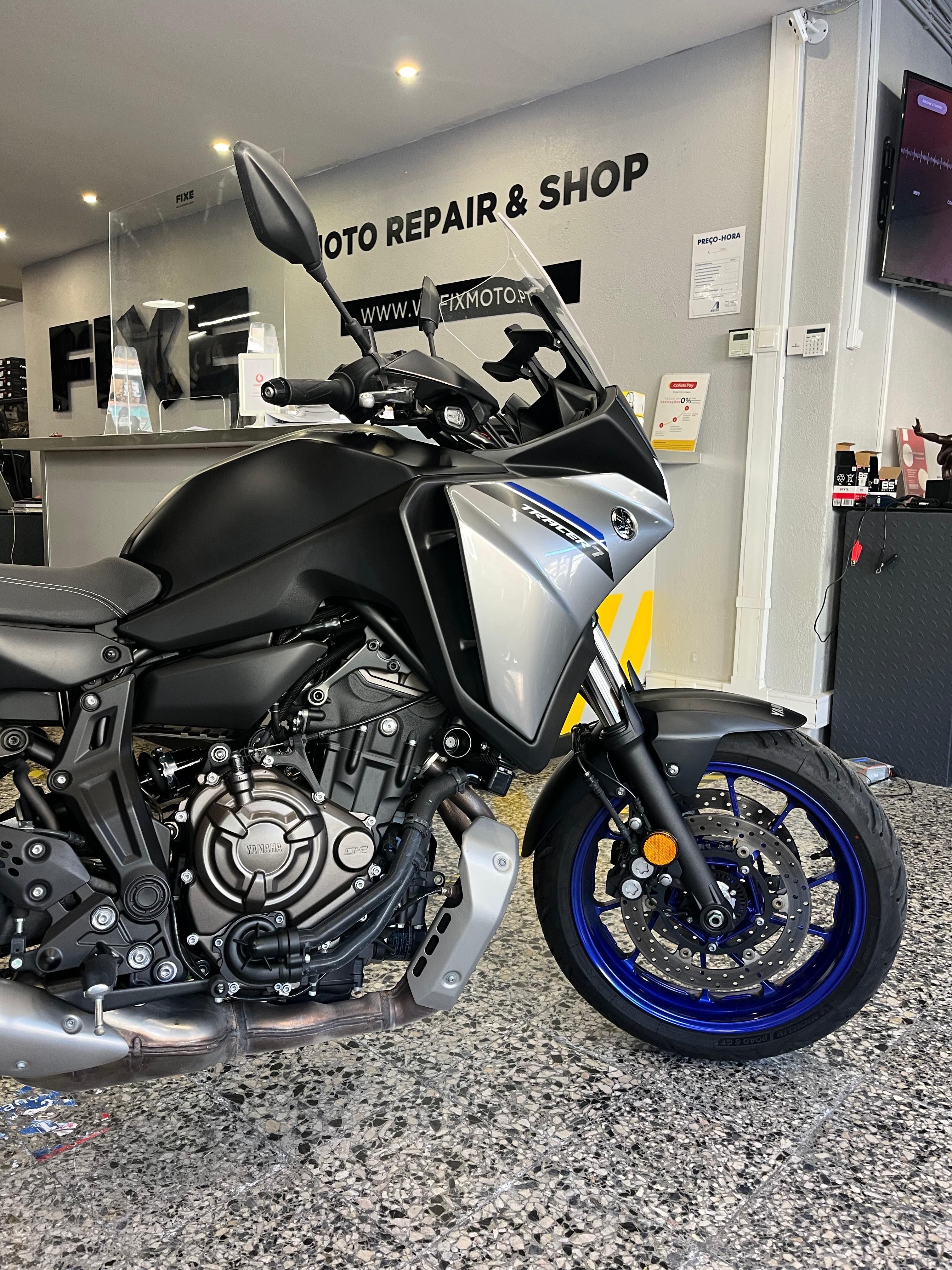 Yamaha MT07 Tracer de 2024 rigorosamente Nova 4104 Kms