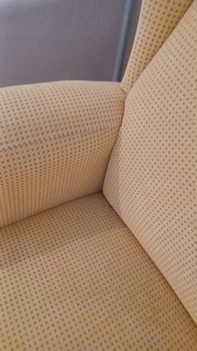 Vendo cadeirão reclinável em estado impecável