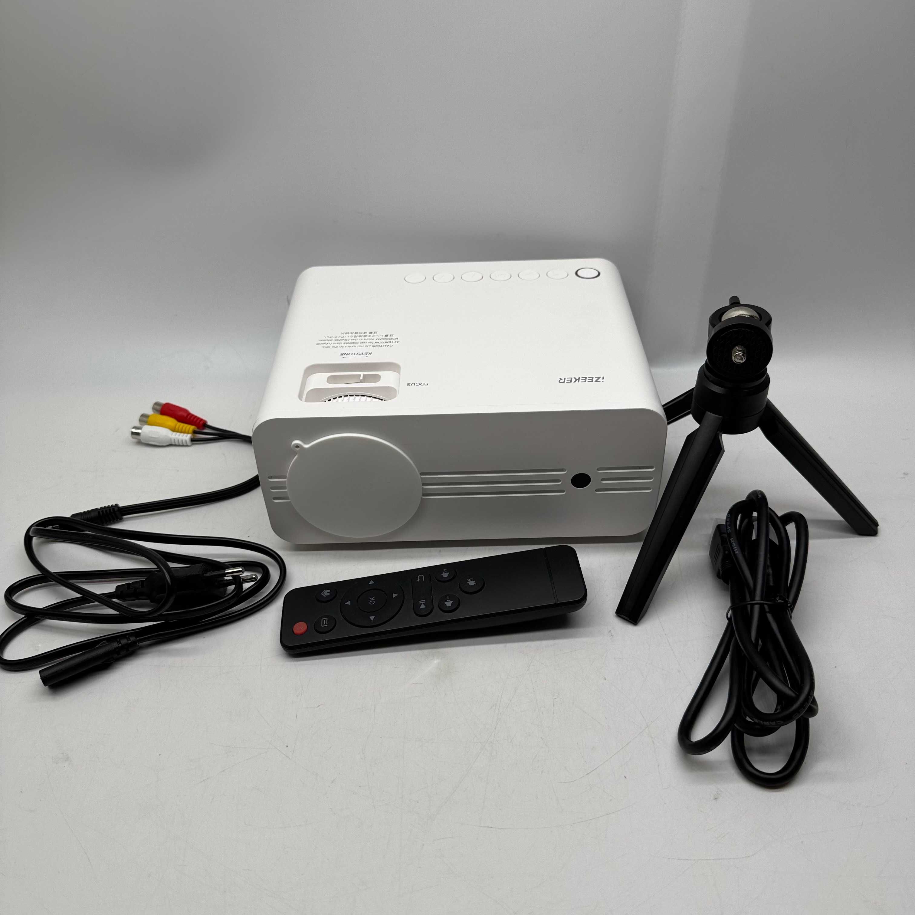 Projektor iZEEKER iPL310 Full HD 1080p WiFi BT 4K iOS Android, stojak