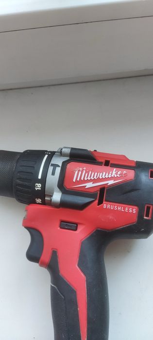 Milwaukee bti berner whurt wiertarka udarowa CBLPD M18