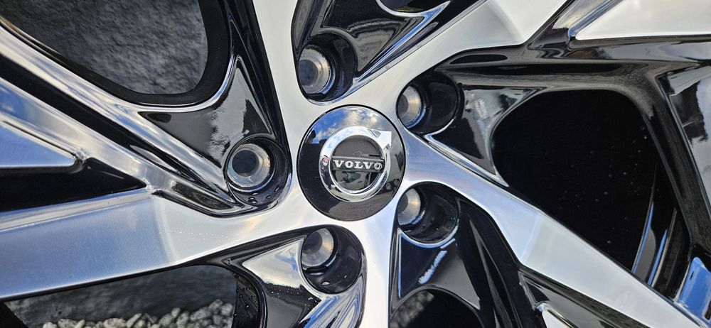Volvo XC90 - felgi/ opony/ Koła zimowe - 20" nowe!!!