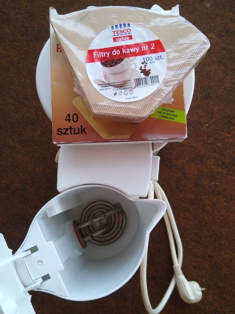 Ekspres przelewowy do kawy z czajnikiem