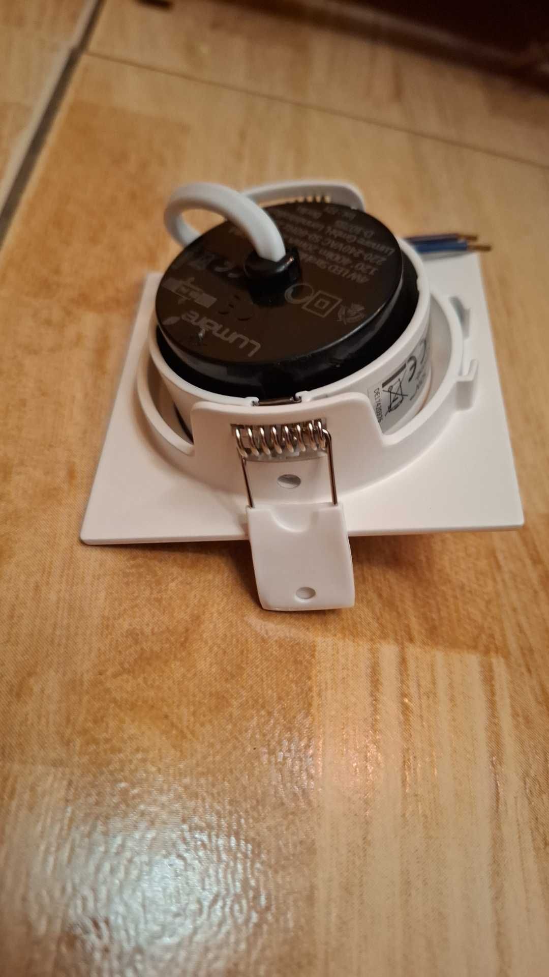 Led wpuszczany  4W 83x83mm biała oprawka