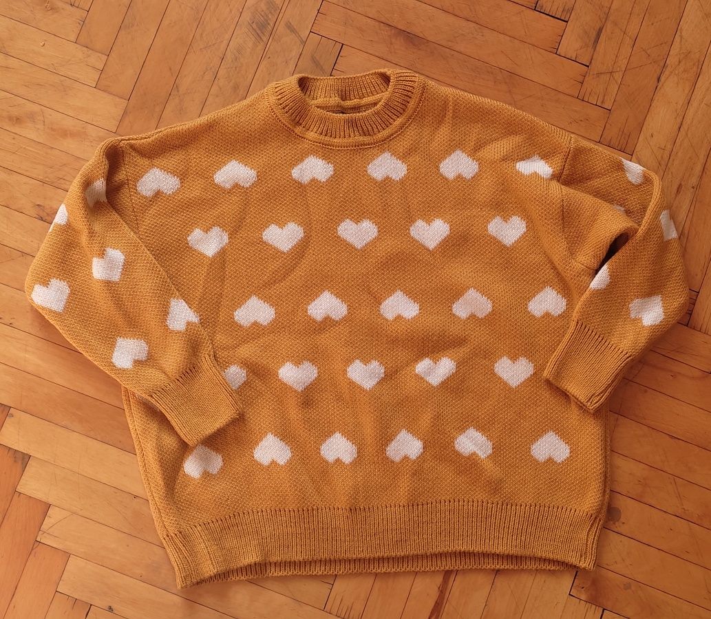 Теплий светр українського бренду ArJen