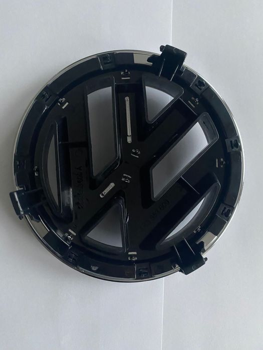 Emblemat znaczek Vw Passat B6 CC  GOLF 5 nr katalogowy 3 CO853600