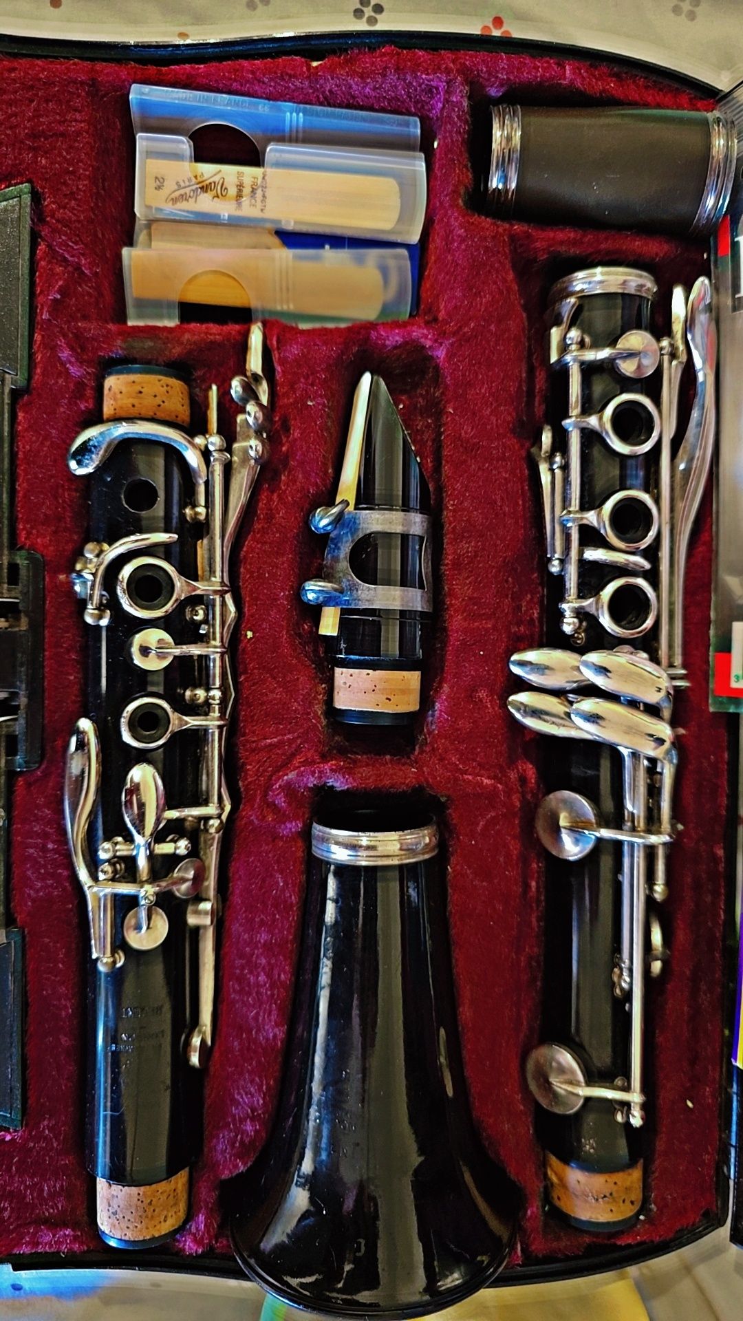 Clarinete music instrument