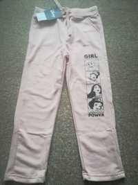 Nowe spodnie dresowe dla dziewczynki rozmiar 110