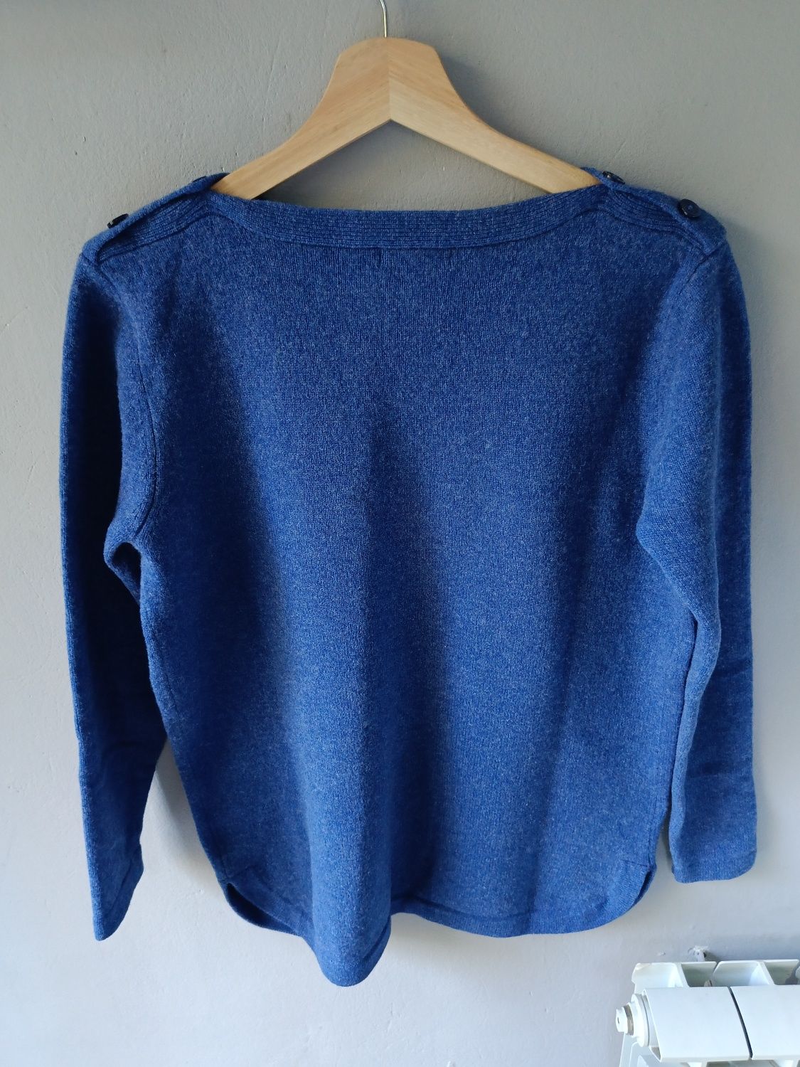 Marie Lund 49 L sweter damski 100% wełna wool casual