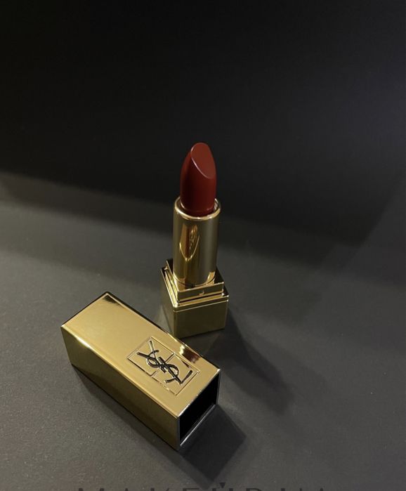 Yves Saint Laurent Rouge Pur Couture помада червона оригінал